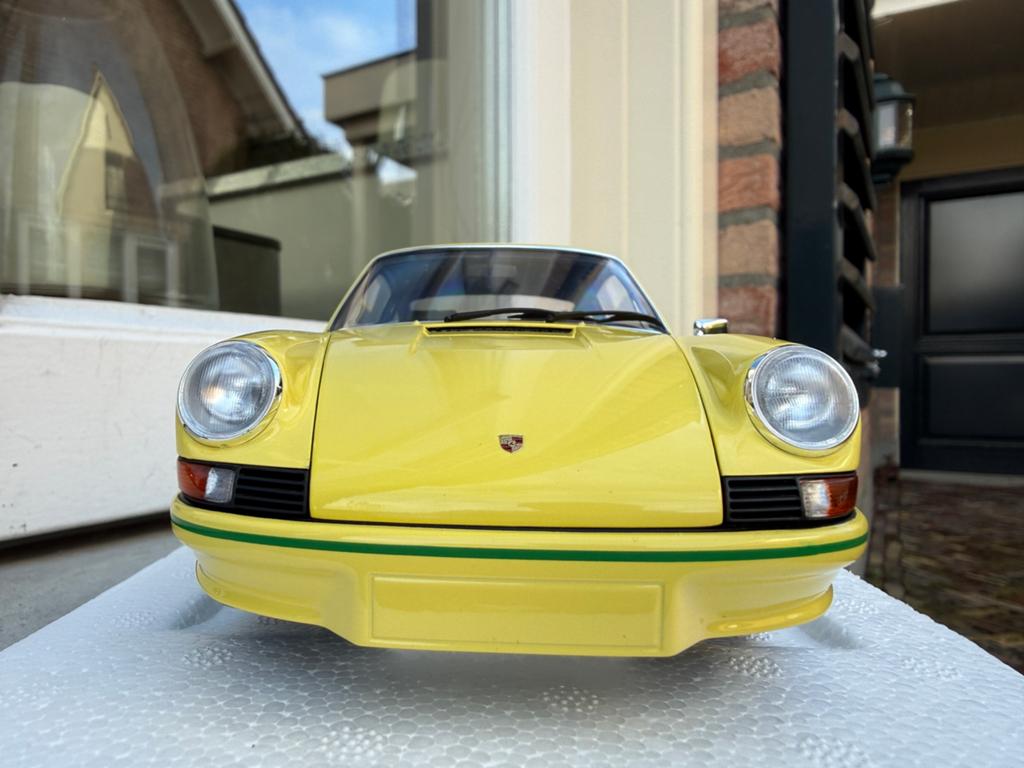 1:18 Porsche 911 Carrera RS 2.7 geel groen Autoart 78033, Hobby en Vrije tijd, Modelauto's | 1:18, Auto, Autoart, Nieuw, Ophalen of Verzenden