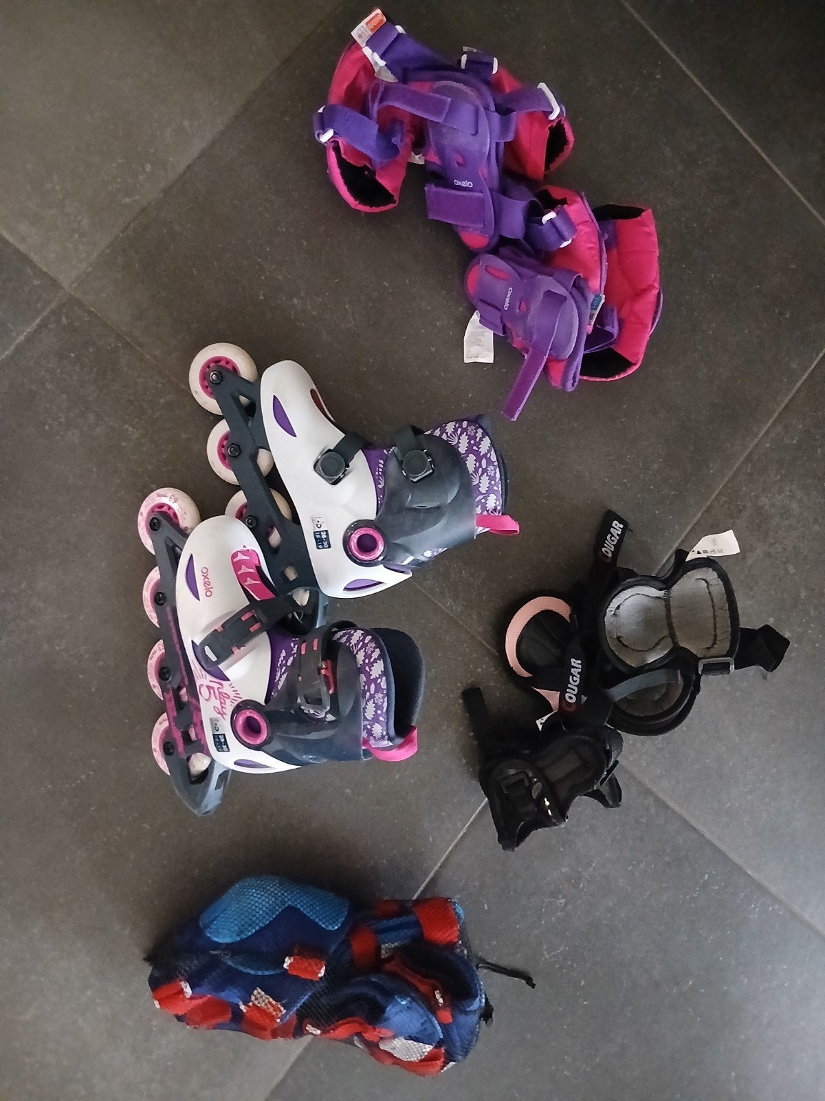 Kinder skeelers/skates, Oxelo, maat 28-30 + bescherming, Kinderen, Inline skates 4 wielen, Ophalen, Overige merken