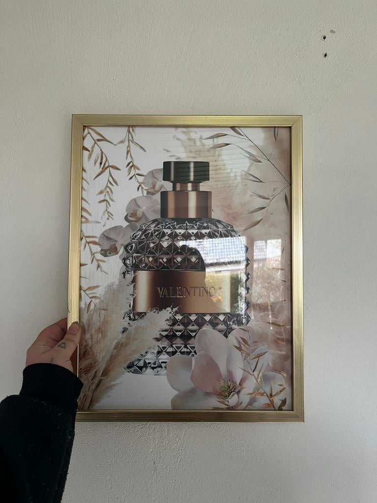Valentino parfum poster met gouden lijst, Ophalen, Minder dan 50 cm, 50 tot 75 cm, Zo goed als nieuw
