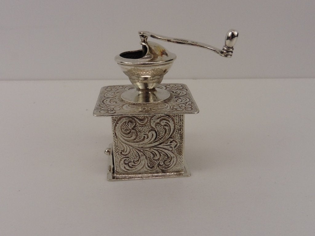 Zilveren miniatuur Koffiemolen                          Z149, Ophalen of Verzenden, Zilver
