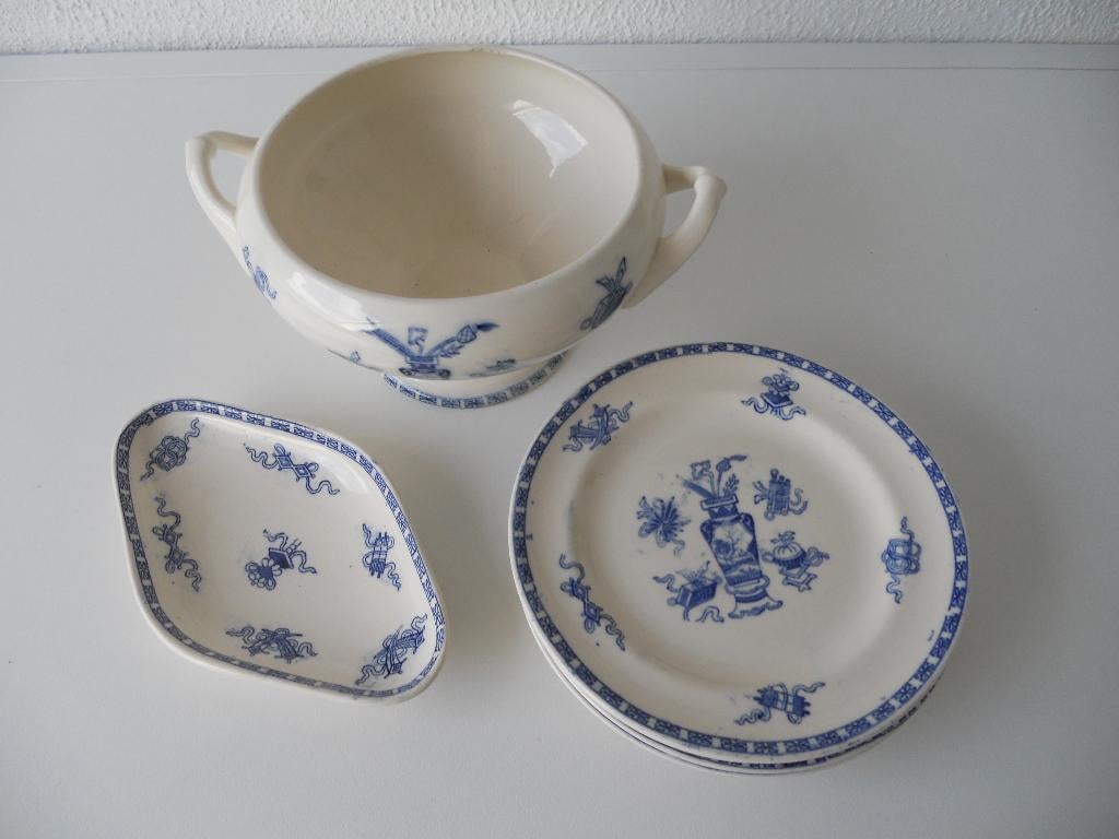Diverse onderdelen kinderservies Regout Potiche, Antiek en Kunst, Ophalen of Verzenden