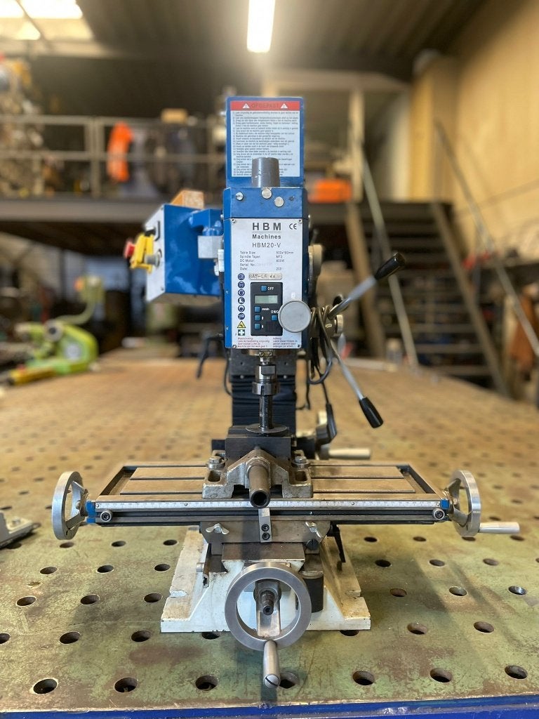 Boorfreesmachine HBM, Ophalen, Overige soorten, Zo goed als nieuw, Elektrisch