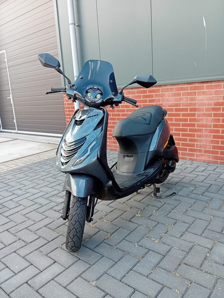 Piaggio Zip 4T Snor Glans Carbon | Full Options | Garantie ✅, Overige modellen, Maximaal 45 km/u, N.V.T., Zo goed als nieuw