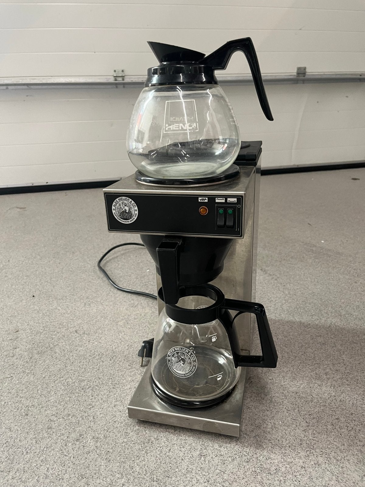 Bravilor Bonamat Koffiezetapparaat met 2 kannen, Ophalen, Gebruikt, 10 kopjes of meer, Koffiemachine