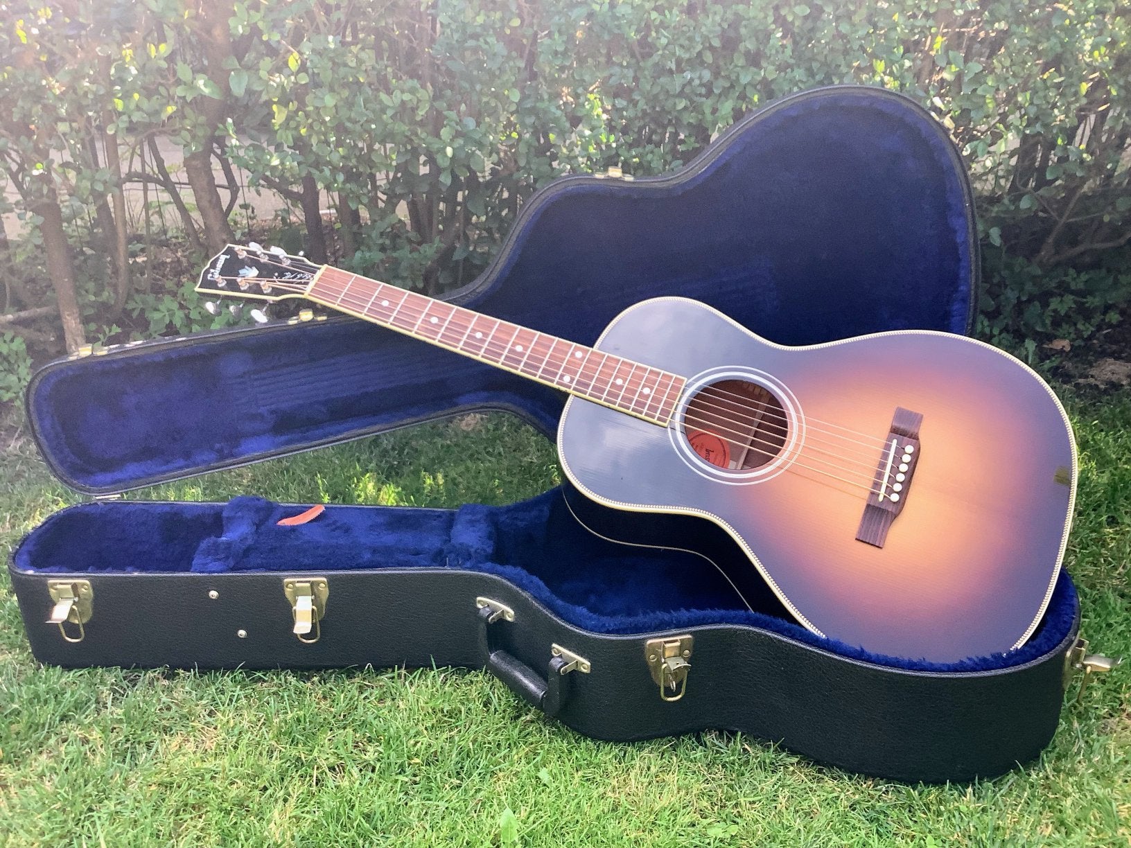 Gibson custom shop KebMo bluesmaster, Muziek en Instrumenten, Ophalen, Zo goed als nieuw, Western- of Steelstringgitaar