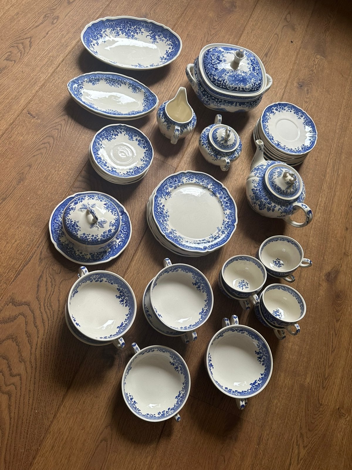 Villeroy boch fides blauw wit servies 6 pers alleen compleet, Ophalen