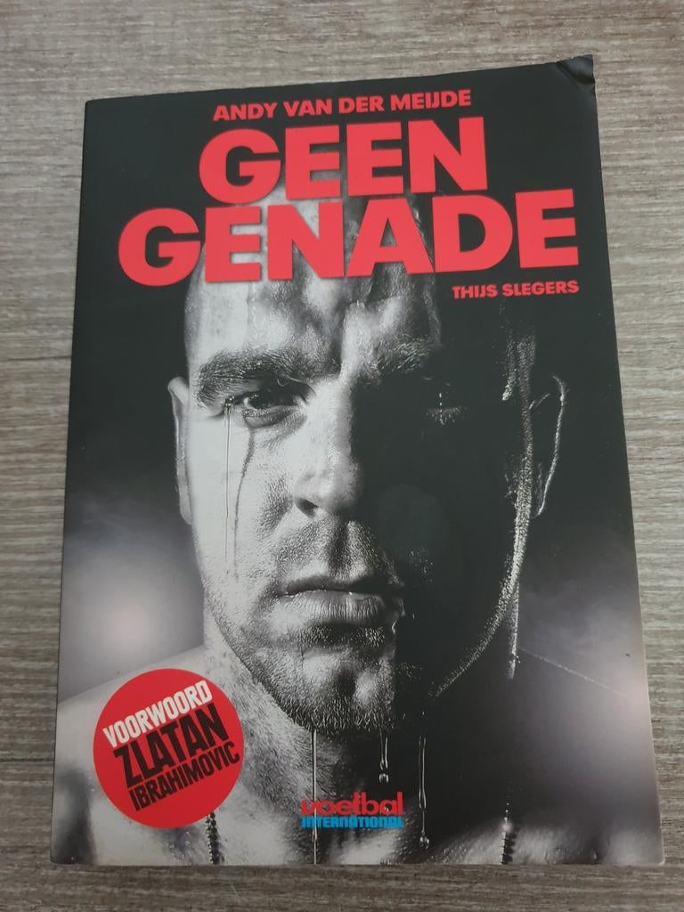 Geen Genade - Andy van der Meijde (Voetbal International), Ophalen of Verzenden, Gelezen, Andy van der Meijde, Thijs Slegers, Balsport