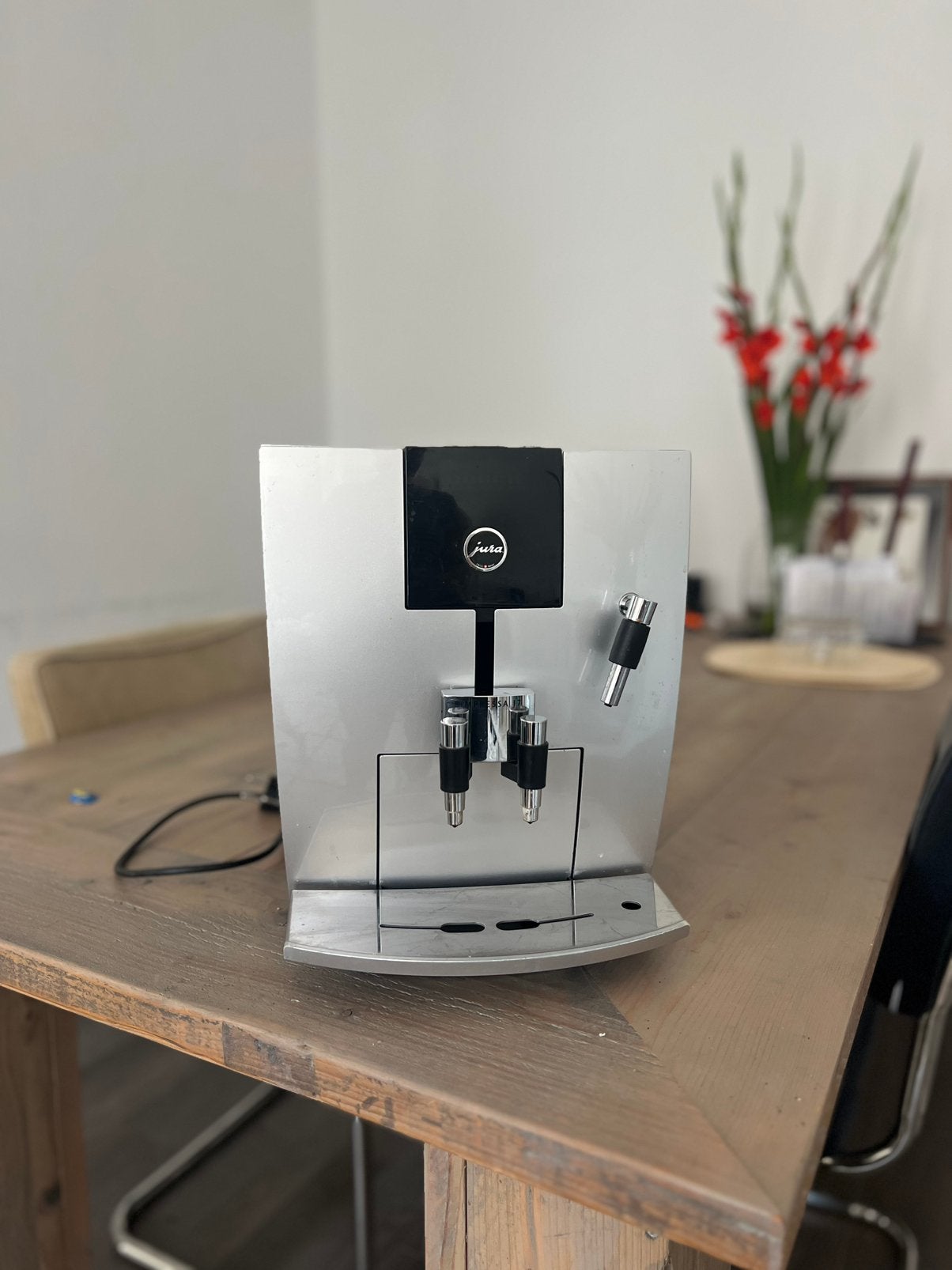 Jura Impressa J7 automatische koffiemachine new maalschijven, Ophalen, Gebruikt, Koffiemachine, Afneembaar waterreservoir