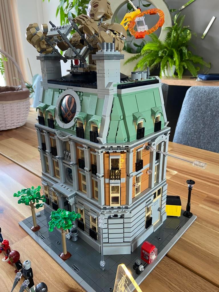 Lego Marvel 76218 Sanctum + 76280 Spiderman vs Sandman, Marvel, Lego, Ophalen of Verzenden, Zo goed als nieuw