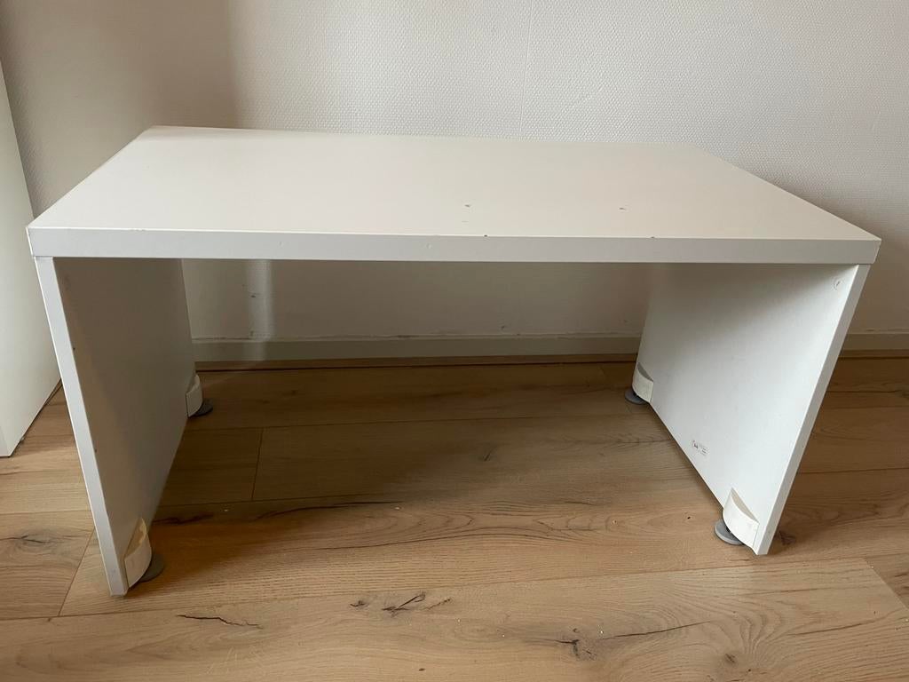 Ikea Stuva bureau, Huis en Inrichting, Bureaus, Ophalen, Gebruikt