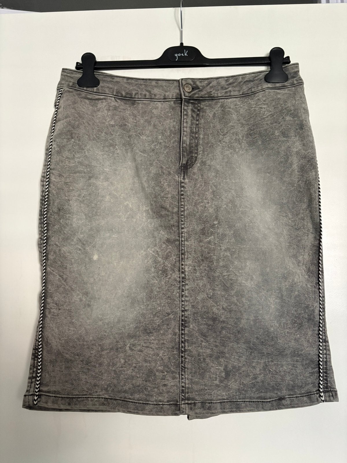 Miss Etam grijs stretch spijkerrokje, XXL, Kleding | Dames, Grote Maten, Ophalen of Verzenden, Zo goed als nieuw, Grijs, Broek of Spijkerbroek