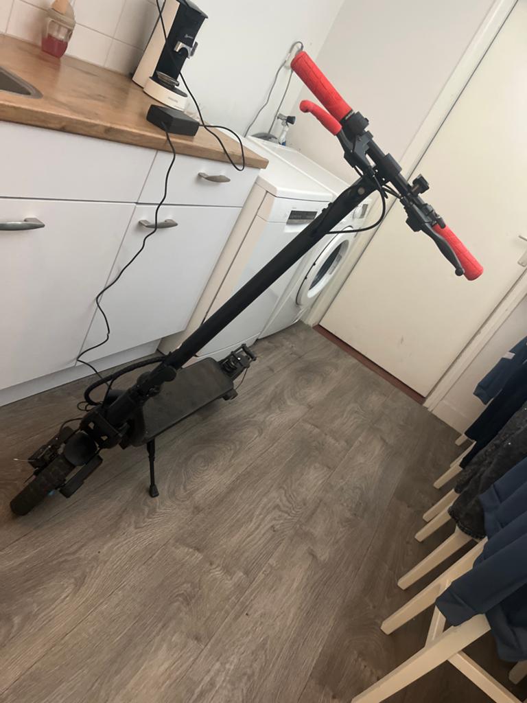 Elektrische step 750W iScooter W8 - Krachtig en Compact, Sport en Fitness, Fitnessmaterialen, Verzenden, Zo goed als nieuw, Stepbank