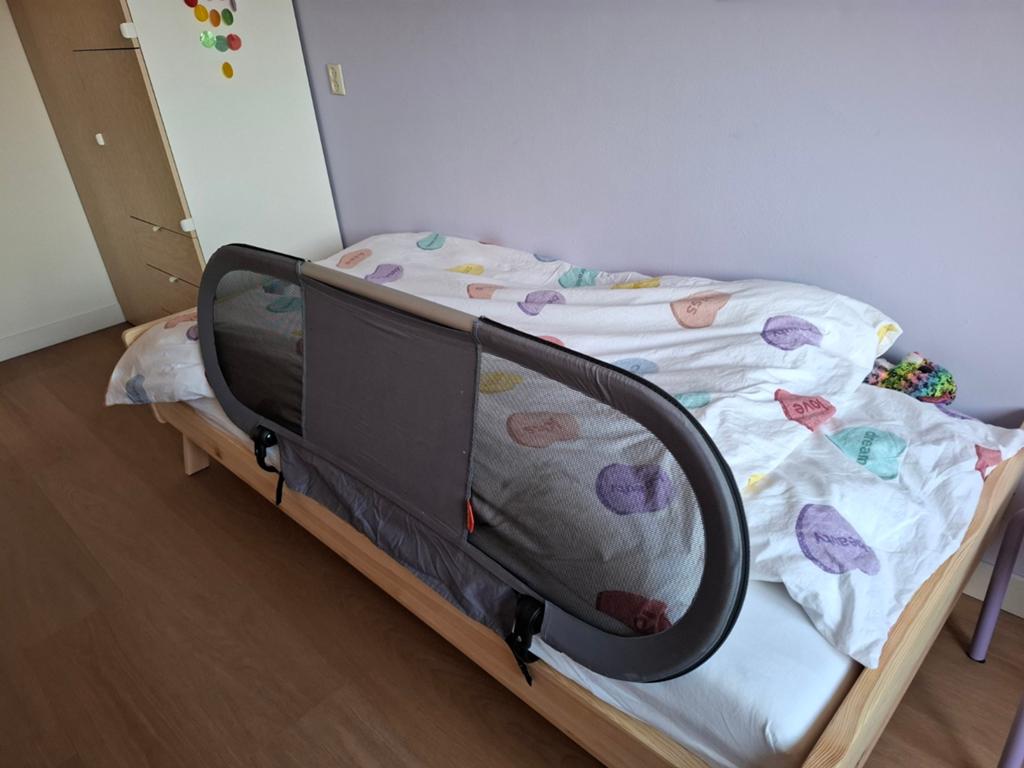 2x Bedhekjes / bedrails voor kinderbed – samen €30, Ophalen, Minder dan 140 cm, 70 tot 85 cm