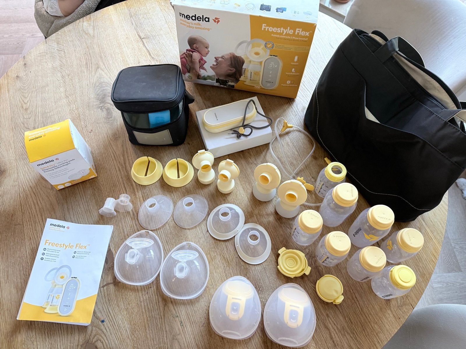 Medela Freestyle Flex Dubbele Borstkolf Set, Ophalen, Medela, Borstkolf, Zo goed als nieuw