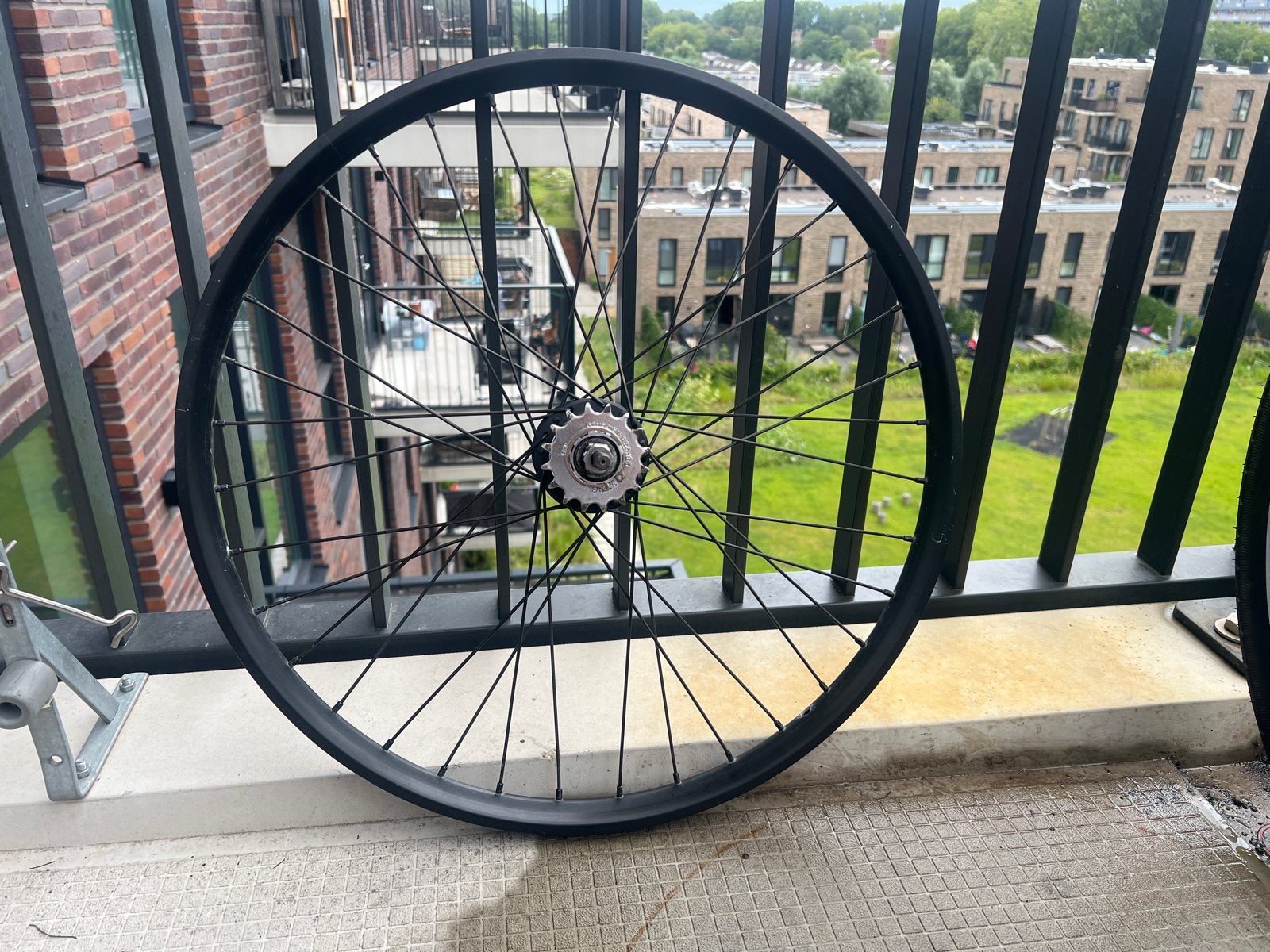 VanMoof X2 achterwiel (lager defect), Ophalen, Gebruikt, Elektrische fiets, Wiel