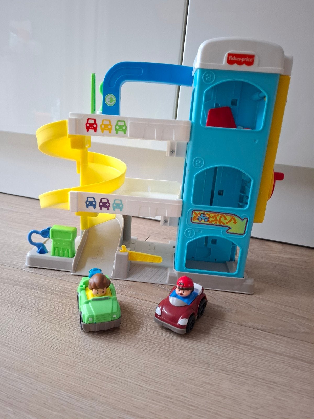 Fisher-Price Little People De Vrolijke Buurtgarage, Kinderen en Baby's, Ophalen of Verzenden, Nieuw, Speelset