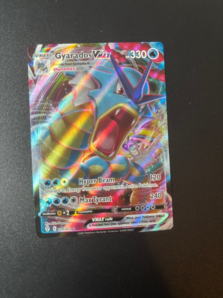 Gyarados VMAX (EVS 029), Ophalen of Verzenden, Zo goed als nieuw