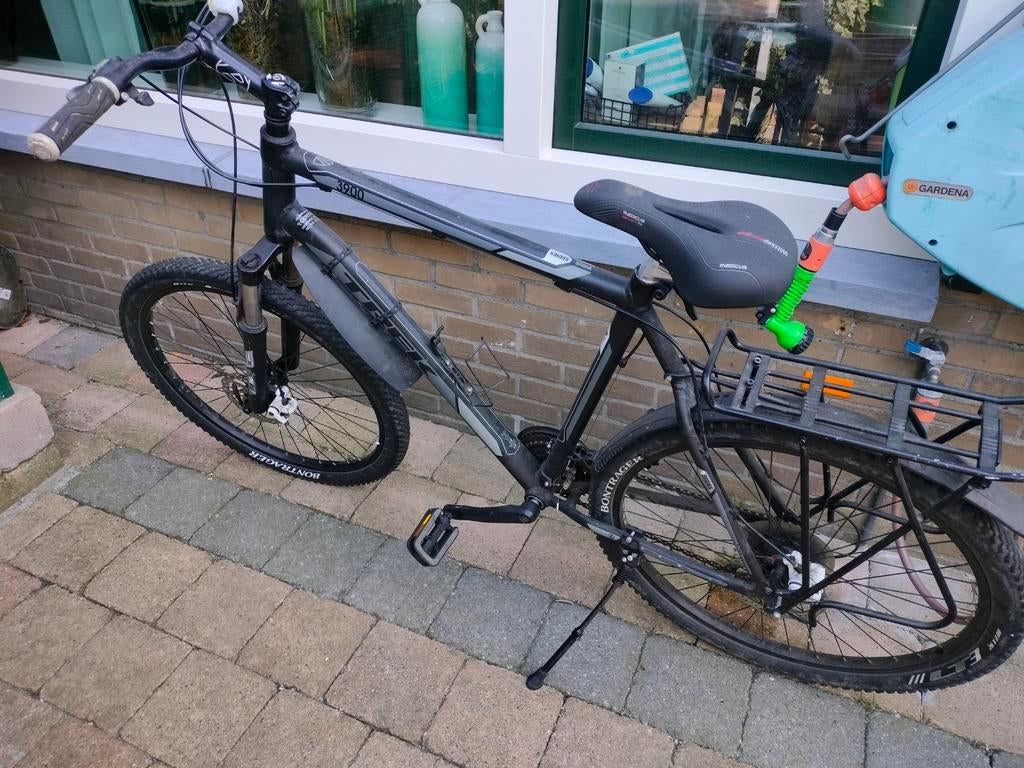 Heren fiets trek three series 3900, Fietsen en Brommers, Ophalen, Gebruikt, Overige merken