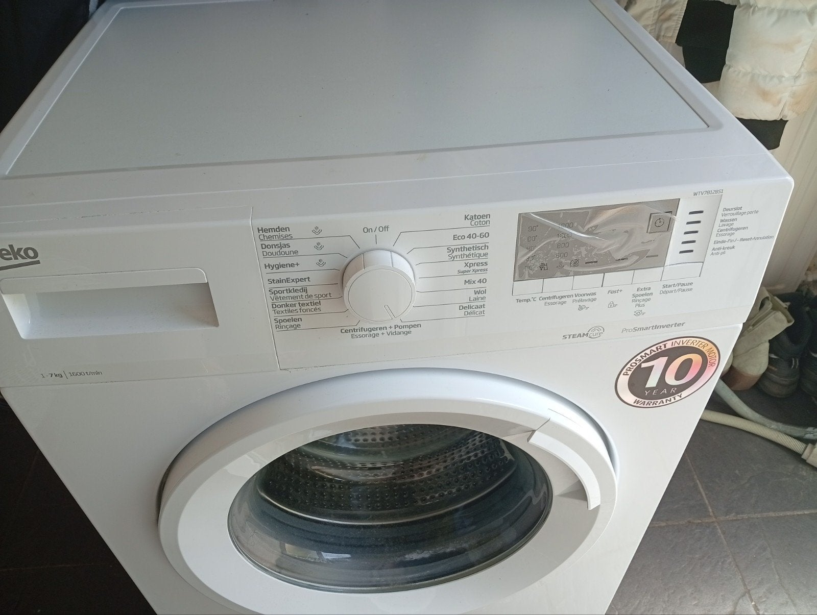 Beko 7kg wasmachine, Ophalen, 6 tot 8 kg, Minder dan 85 cm, 1600 toeren of meer