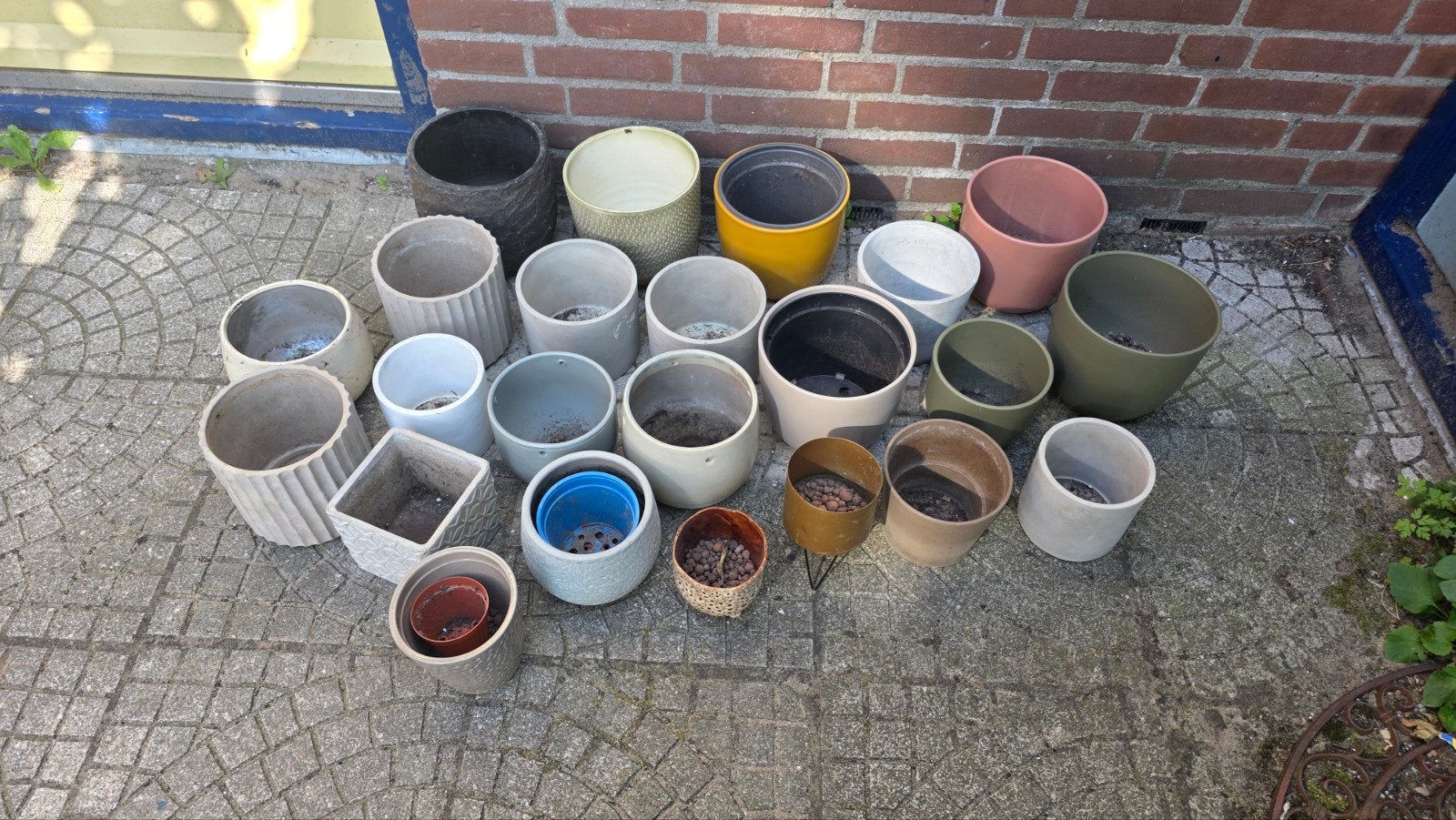 23 plantenpotten voor binnen, Ophalen, Rond, Binnen, Aardewerk