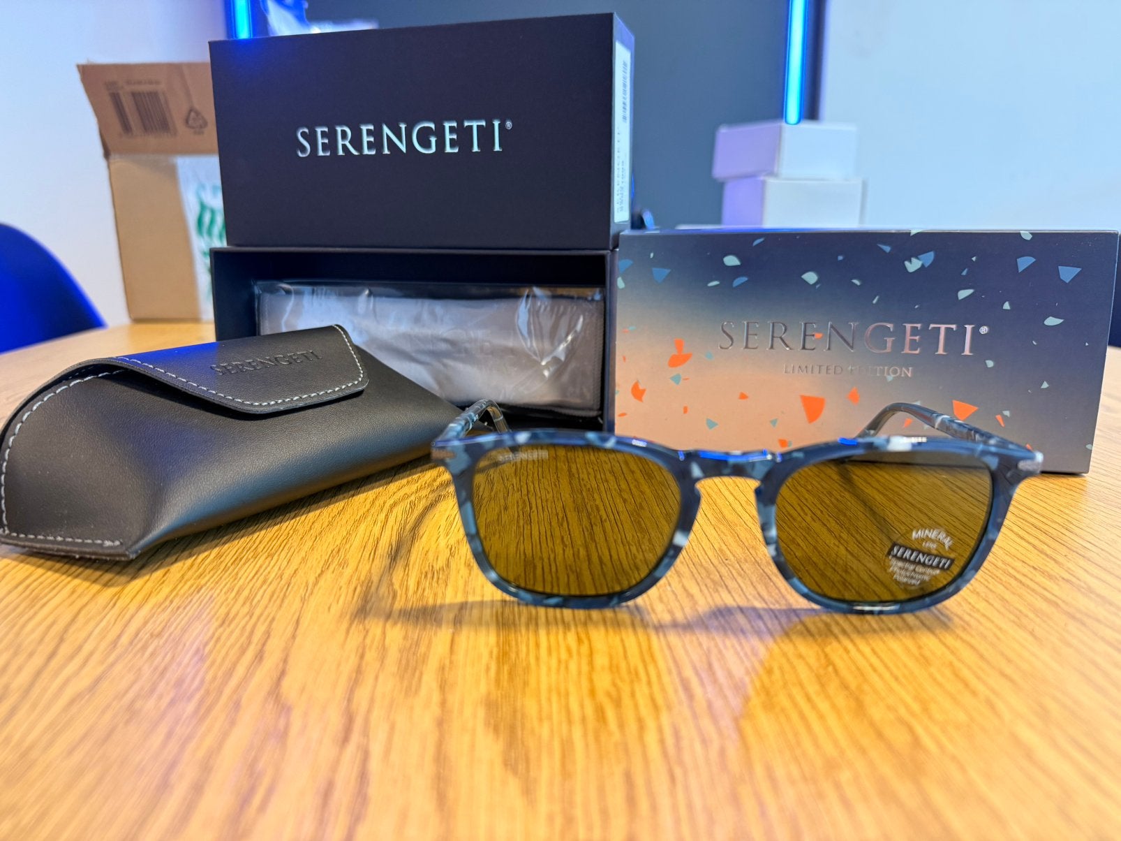 Serengeti Delio, Shiny Blue Marble NIEUW!, Overige merken, Zonnebril, Blauw, Nieuw