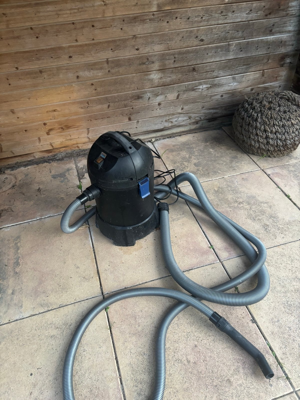 Oase Pondovac Classic vijverstofzuiger 1400W, Ophalen, Gebruikt, Waterstofzuiger, Reservoir
