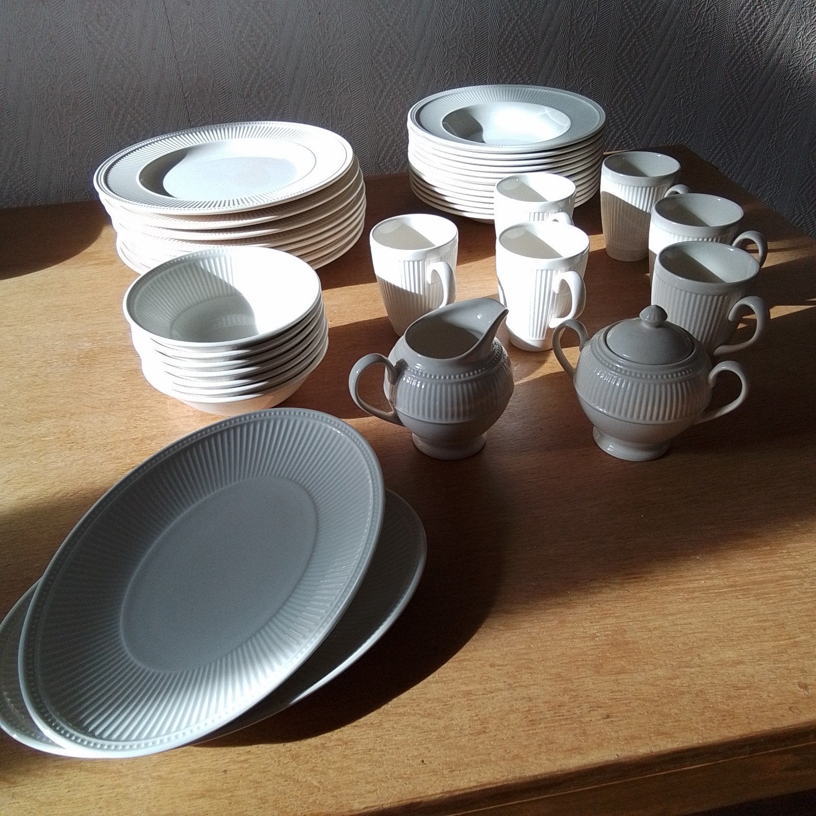 Wedgwood Winsor servies, Ophalen