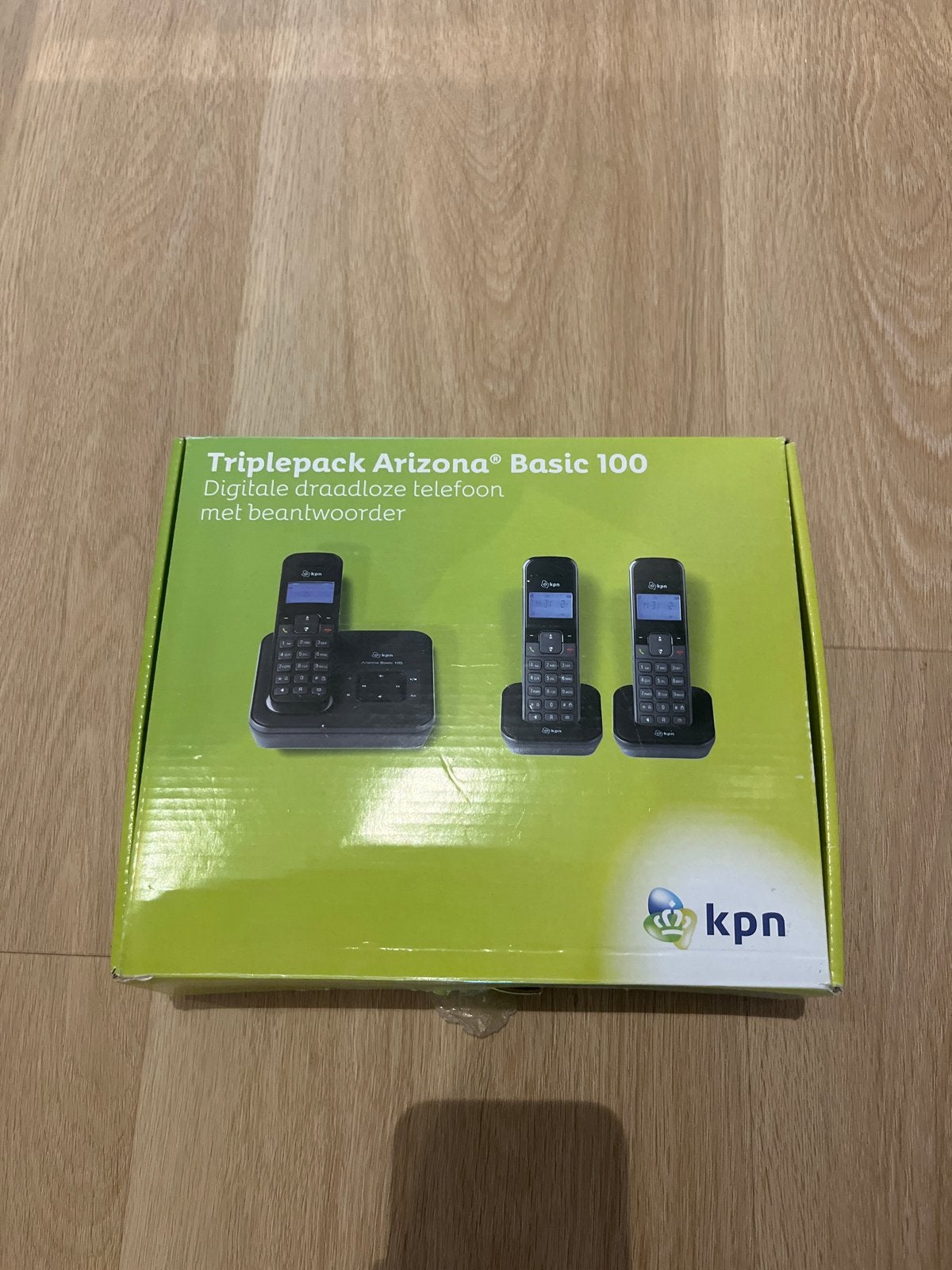 KPN Triplepack Arizona Basic 100 (2 van 3 telefoons), Telecommunicatie, Ophalen of Verzenden, Gebruikt, 2 handsets