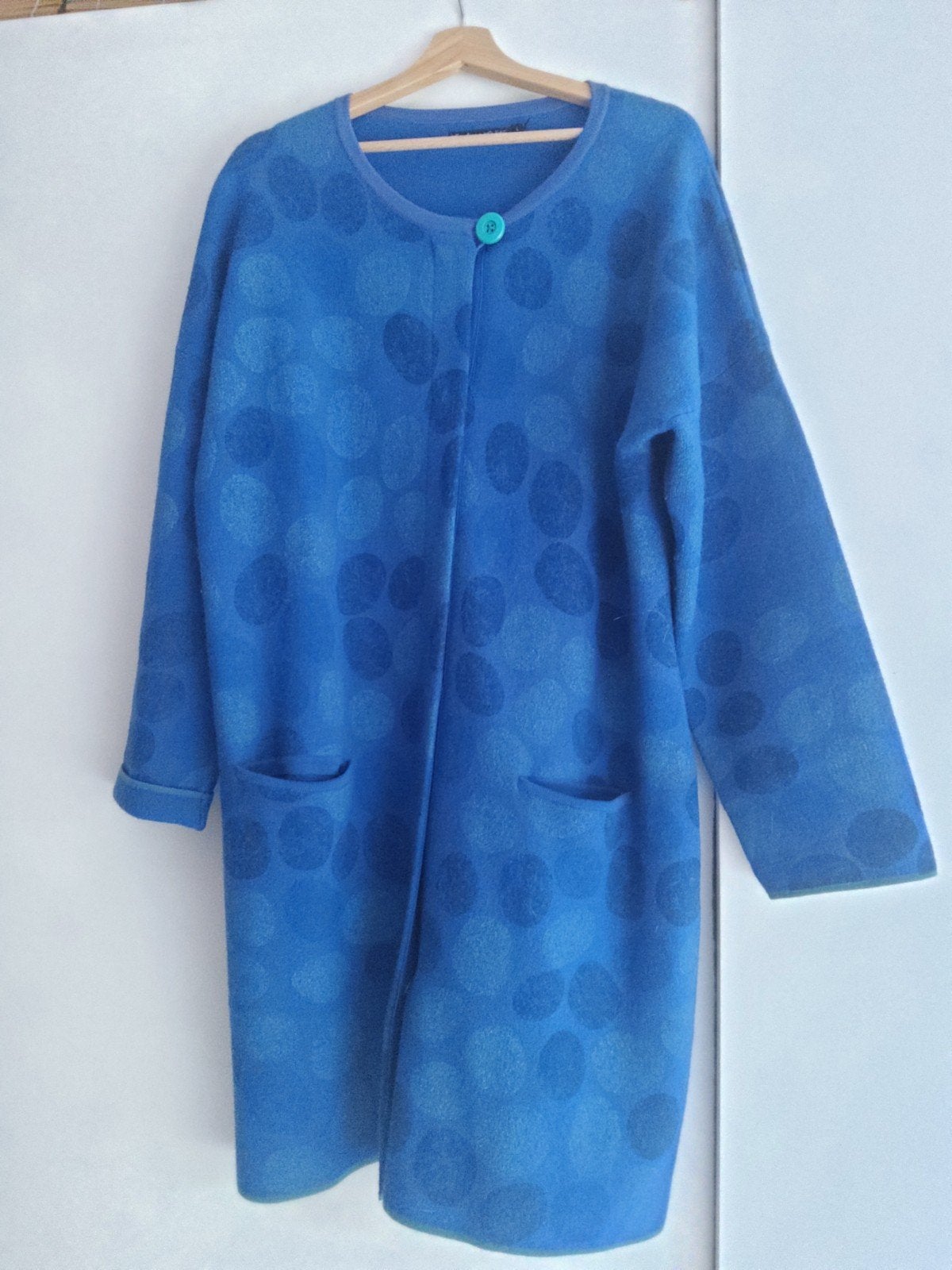 Gudrun Sjoden, vest(jas), L, porseleinblauw, wol. Zgan., Kleding | Dames, Truien en Vesten, Ophalen of Verzenden, Zo goed als nieuw