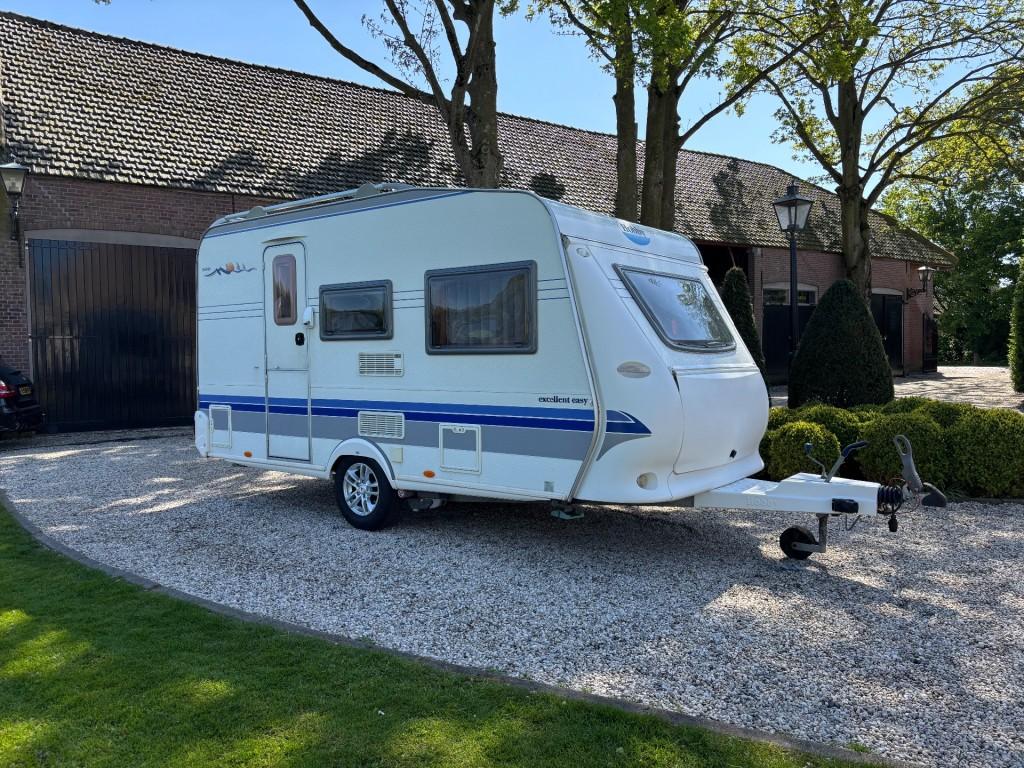 Hobby EXCELLENT EASY 400 SF/MOVER/VOORTENT, Caravans en Kamperen, Ringverwarming, Arald Striewski GmbH, Harald-Striewski-Straße 15, 24787 Fockbek Rendsburg