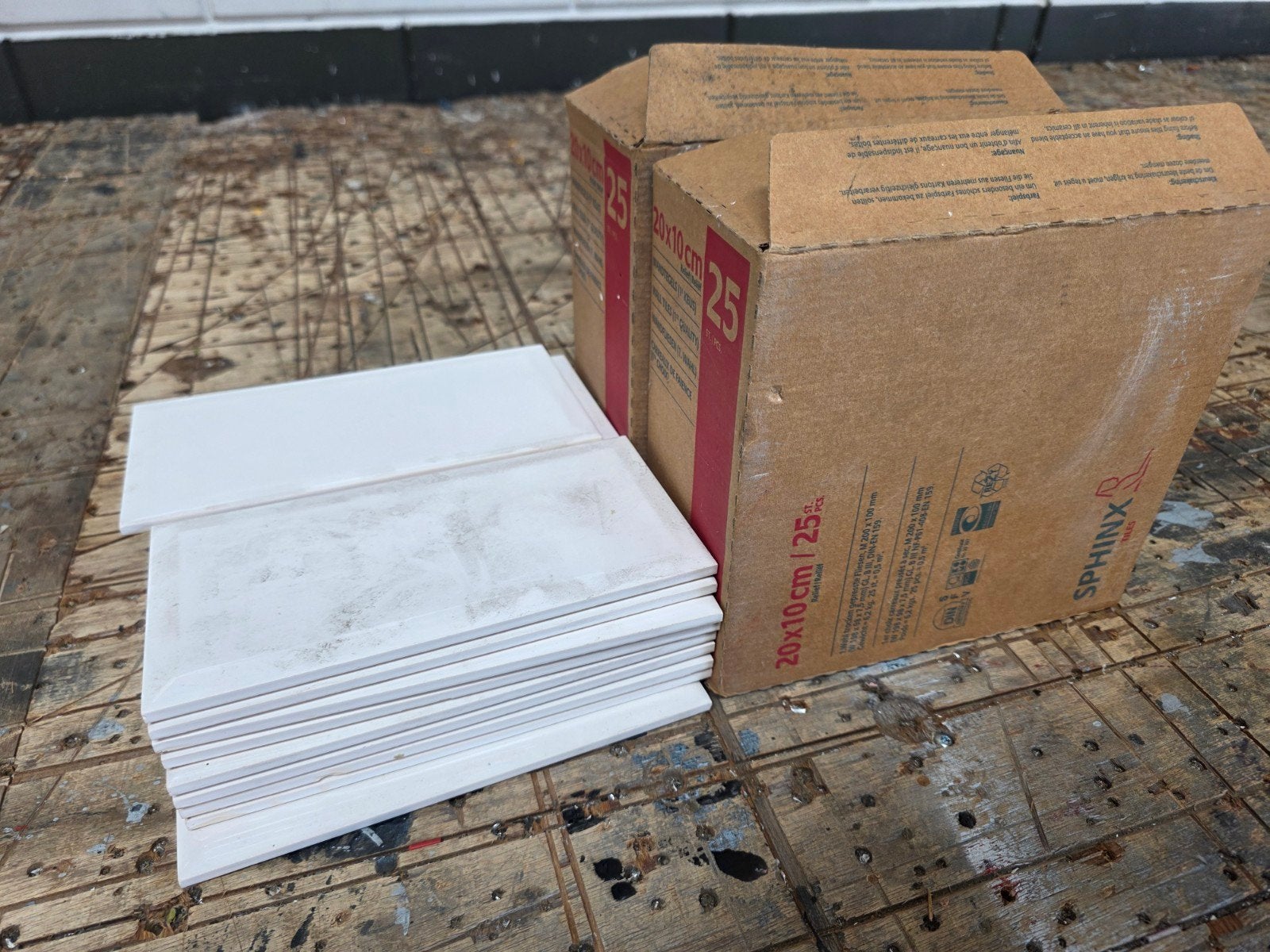 Sphinx wandtegels wit 20x10 cm - restpartij 68 stuks, Ophalen, Nieuw, Minder dan 20 cm, 20 tot 40 cm