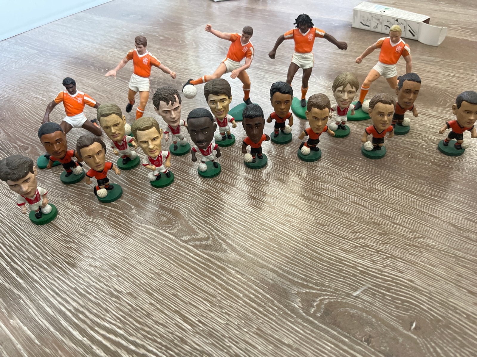 Verschillende voetbalpoppetjes - Wie maak ik er blij mee?, Verzamelen, Sportartikelen en Voetbal, Ophalen, Gebruikt, Overige sporten