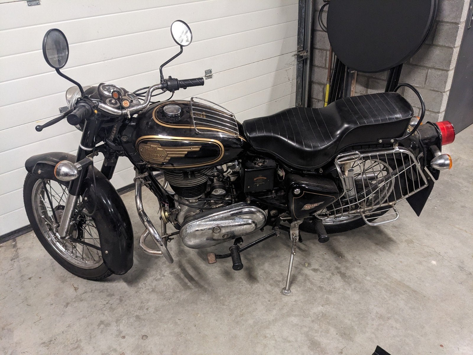 Royal Enfield Bullet 350 uit 1969 - Klassieke Motor, Gebruikt, Overig, Handgeschakeld, 12 t/m 35 kW