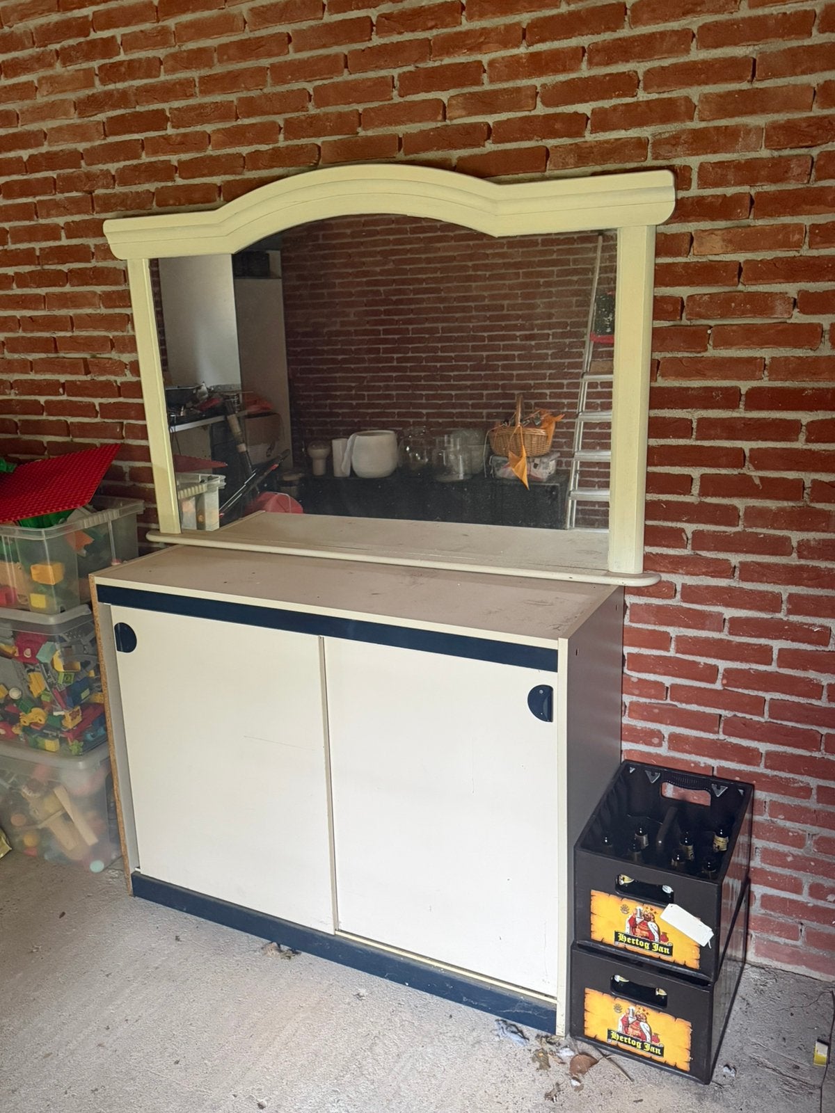 Gratis kast+spiegel
