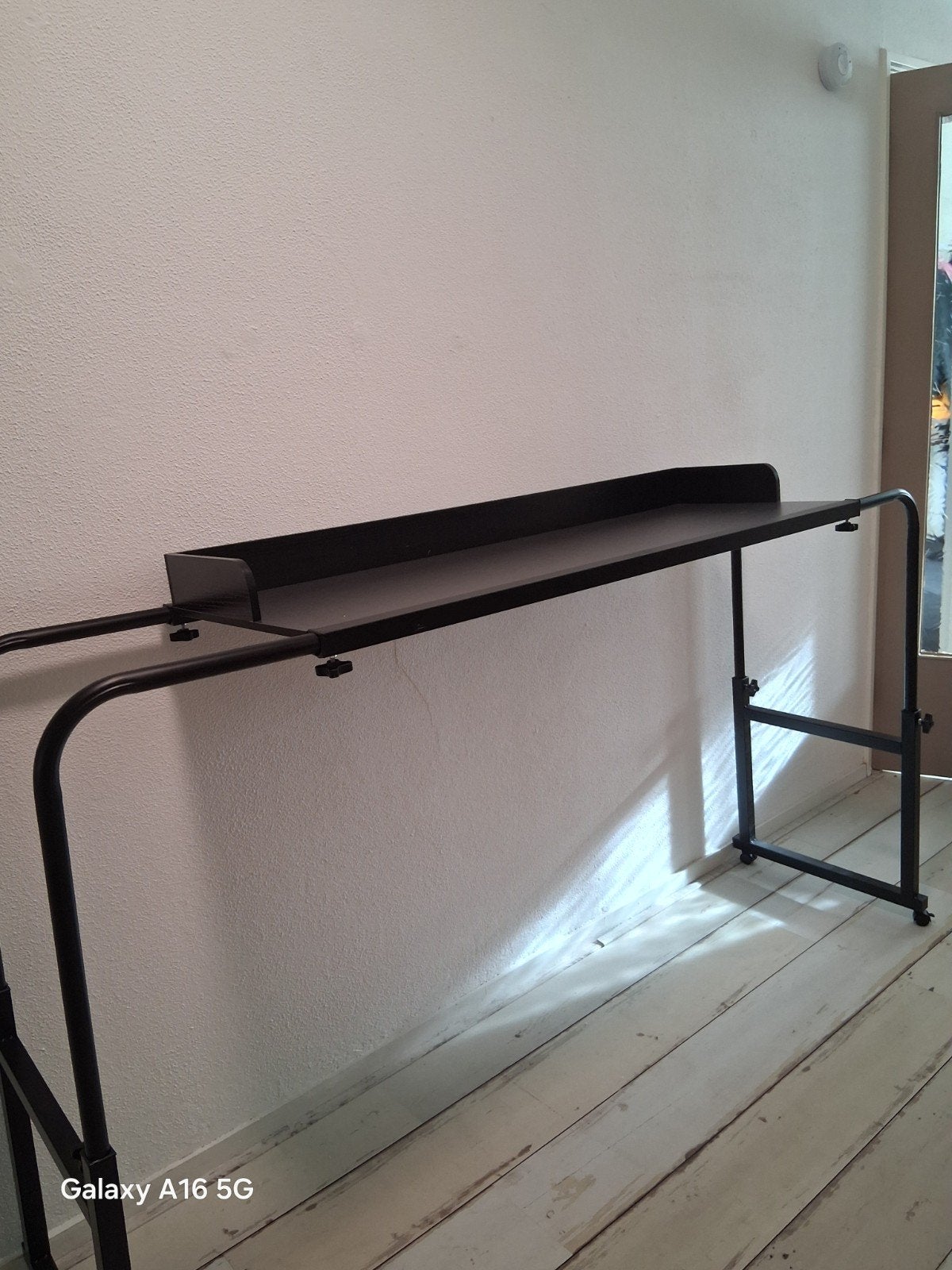 Bed / laptop tafel, Ophalen