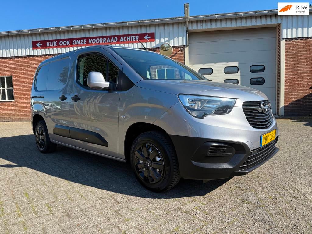 Opel Combo 1.6D L1H1 Navi CarPlay airco cruise optioneel met, Auto's, Bestelauto's, Voorwielaandrijving, Euro 6, 4 cilinders, 23 km/l