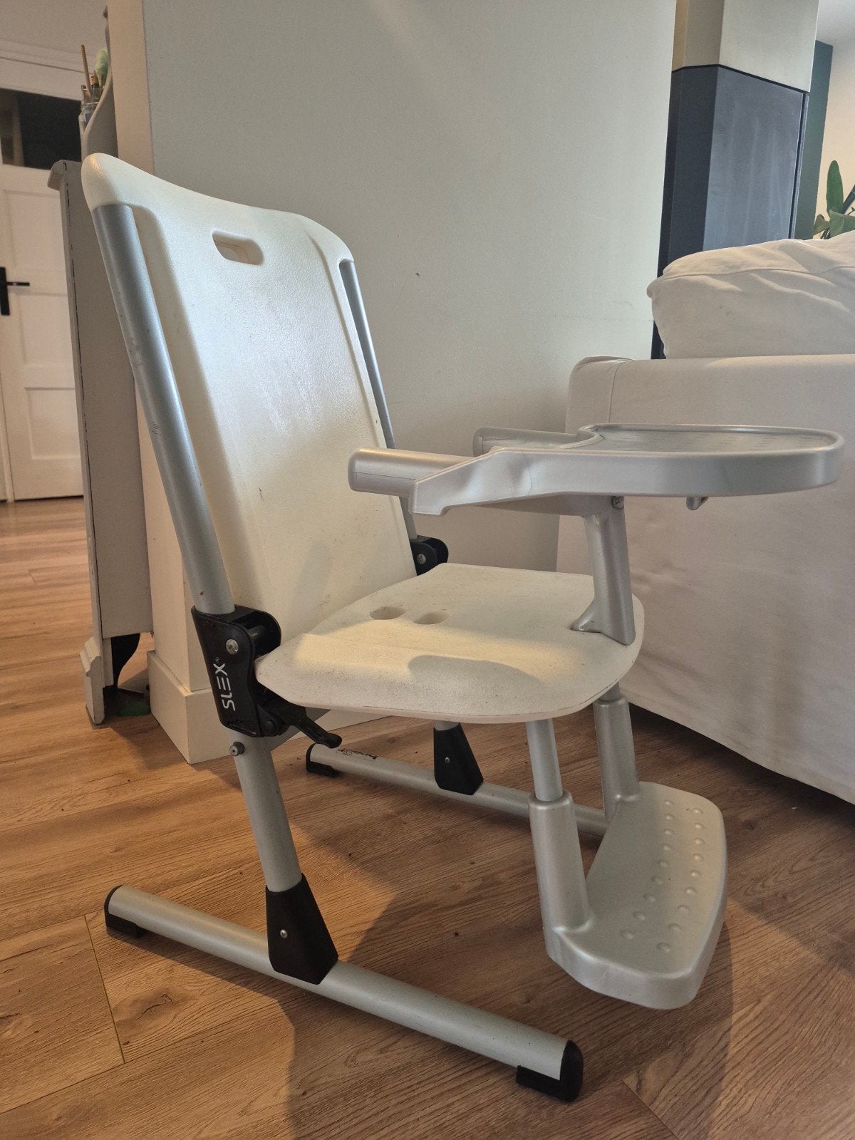 Meegroei kinderstoel, Kinderen en Baby's, Ophalen, Gebruikt, Meegroeistoel, Afneembaar eetblad
