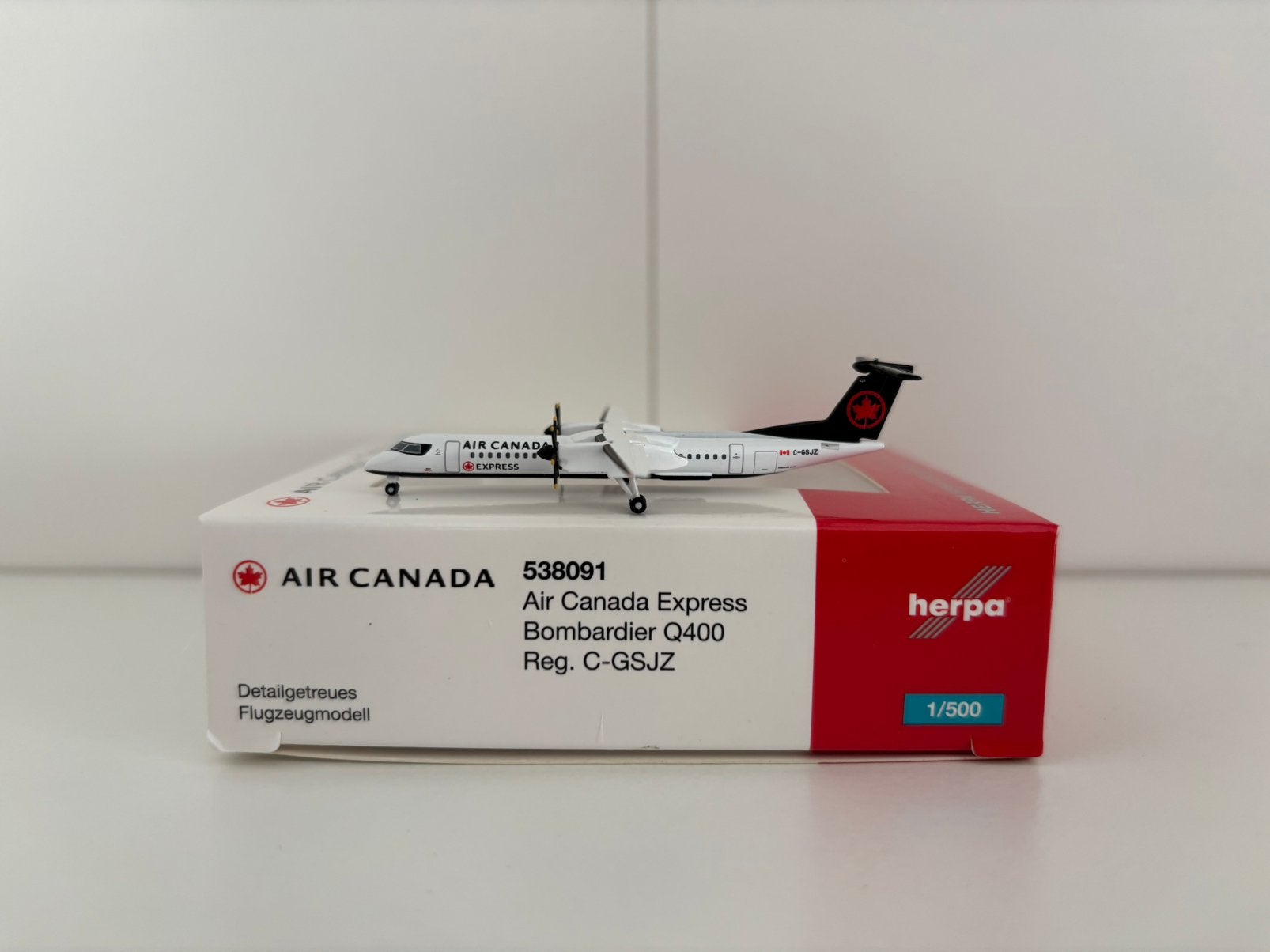 Herpa 538091 Air Canada Express Bombardier Q400 1:500, Verzamelen, Ophalen of Verzenden, Zo goed als nieuw, Schaalmodel