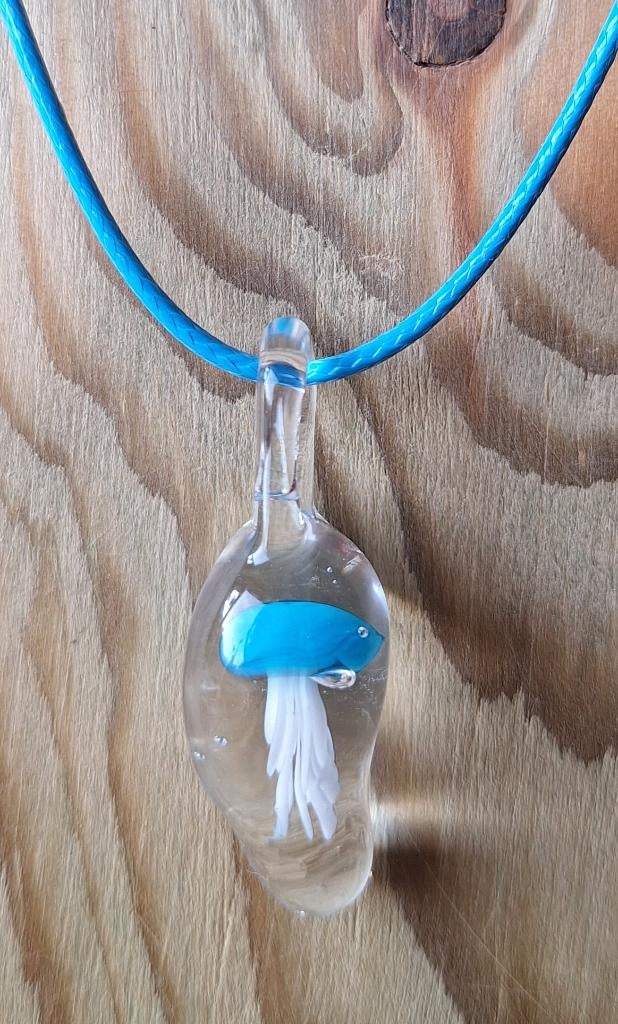 handgemaakte lampwork glas hanger " kwal ", Nieuw, Overige materialen, Met hanger, Verzenden