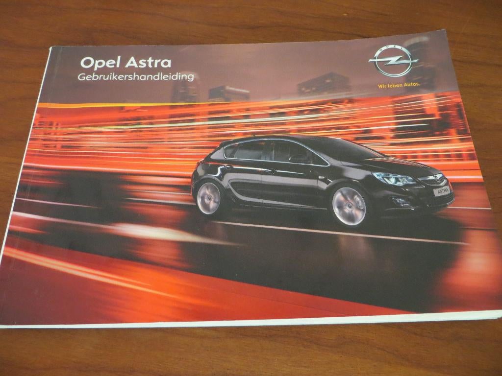 Instructieboek Opel Astra 2010, Auto diversen, Handleidingen en Instructieboekjes, Ophalen of Verzenden