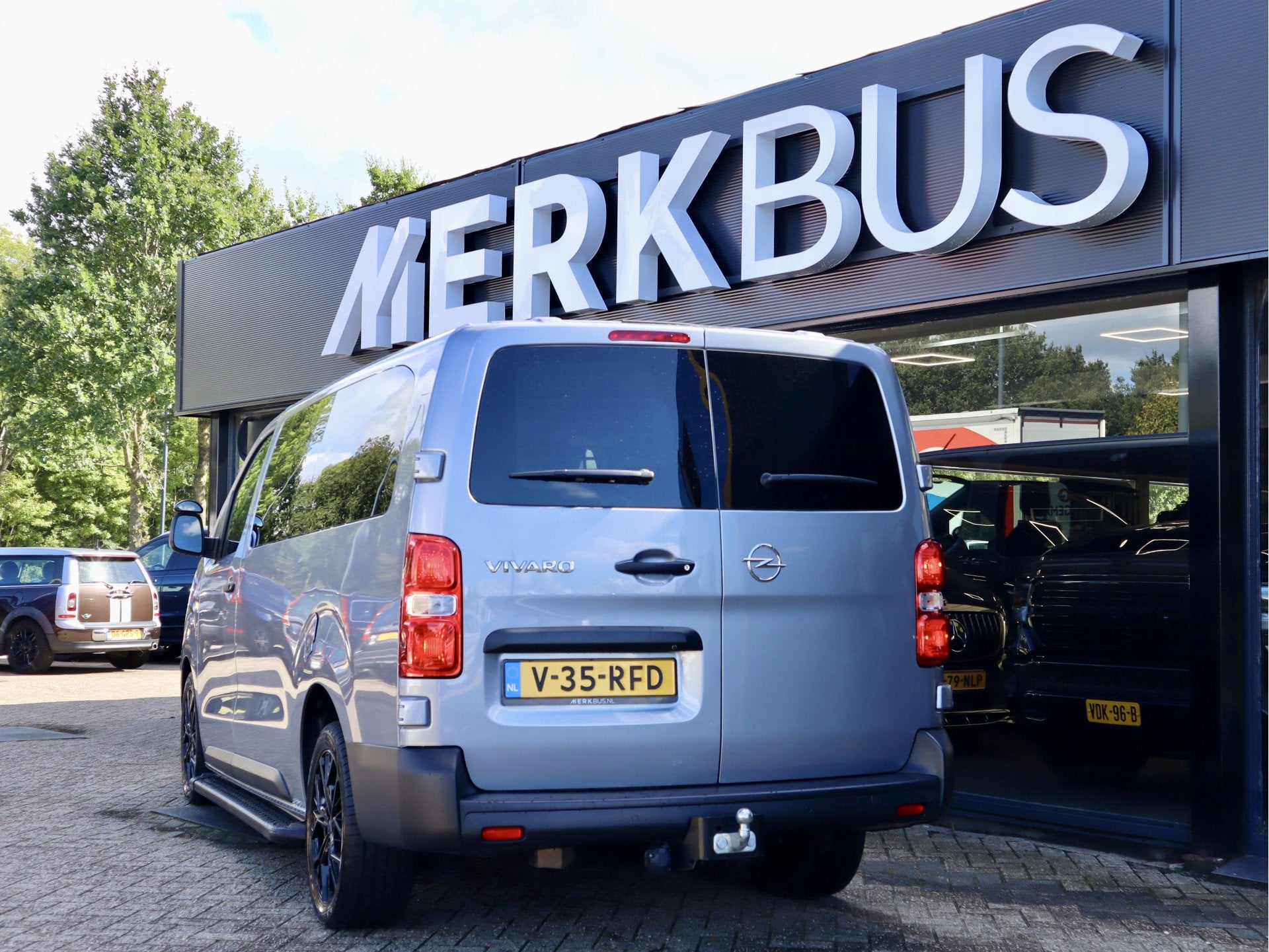 Opel Vivaro 2.0 HDI LANG LUXE DUBBELE CABINE MARGE-BTW VRIJ, Auto's, Gebruikt, Euro 6, 4 cilinders, Leder