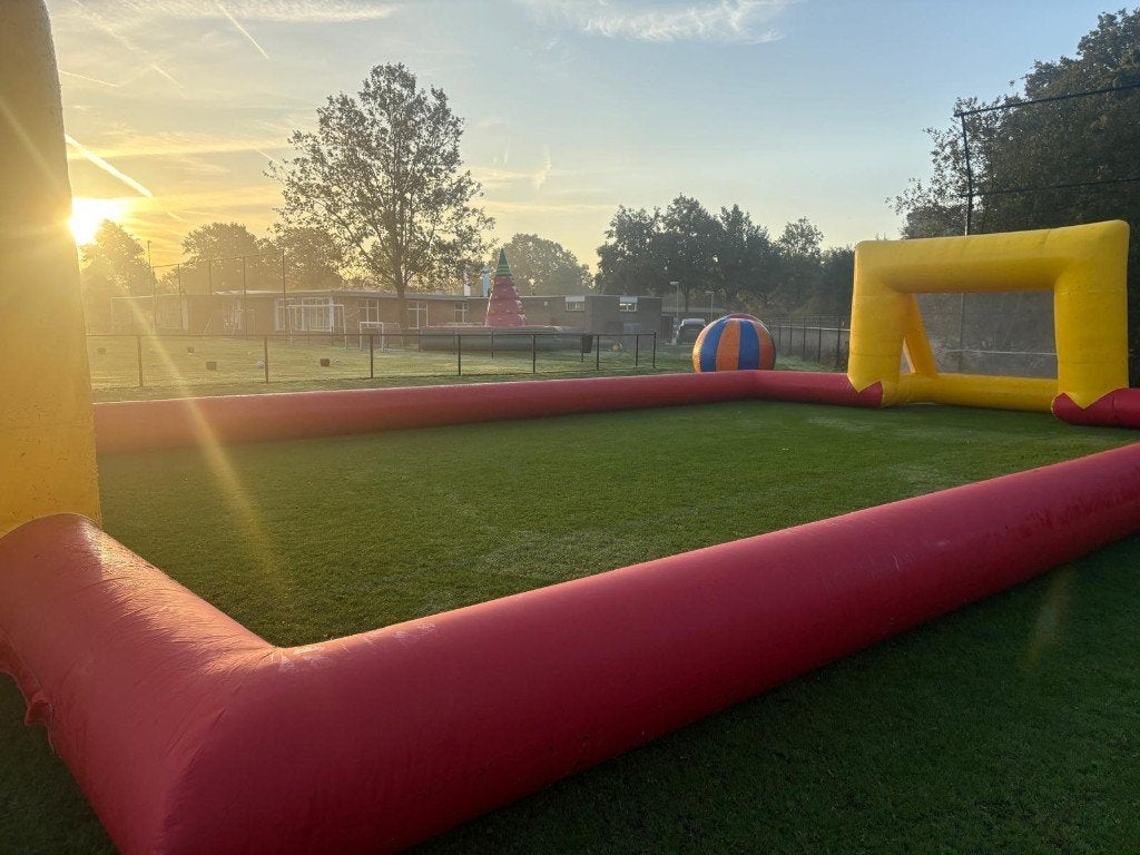 Opblaasbare Voetbal Boarding 20x10m - Springkussen, Ophalen, Gebruikt, Overige