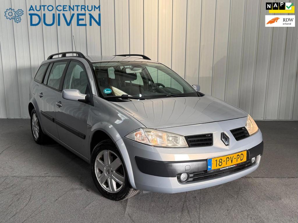 Renault Mégane Grand Tour 1.6-16V | Nieuw APK | Navigatie |, Stof, Gebruikt, Zwart, 4 cilinders