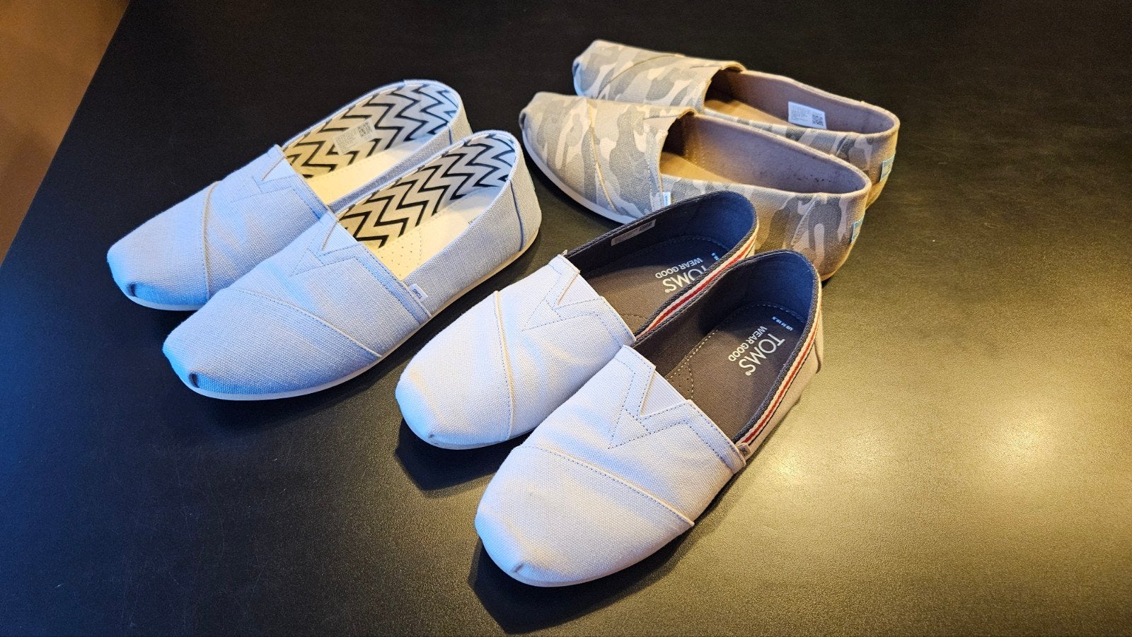 3 paar nieuwe Toms!! mt 43, 5 ( valt als 43), Blauw, Nieuw, Ophalen of Verzenden, Toms