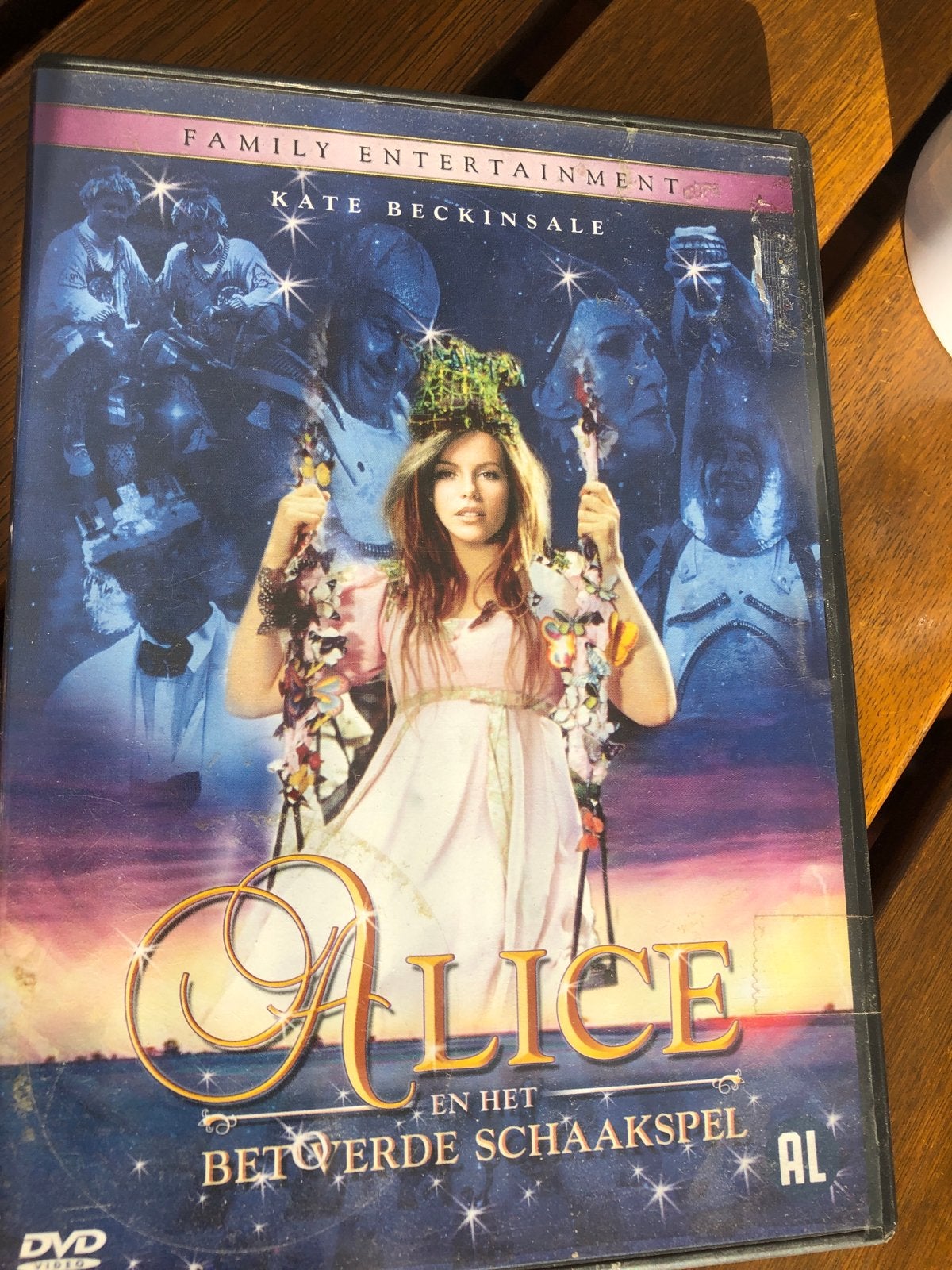 Alice en het Betoverde Schaakspel (DVD) - Kate Beckinsale, Cd's en Dvd's, Dvd's | Science Fiction en Fantasy, Gebruikt, Familie / kinderen