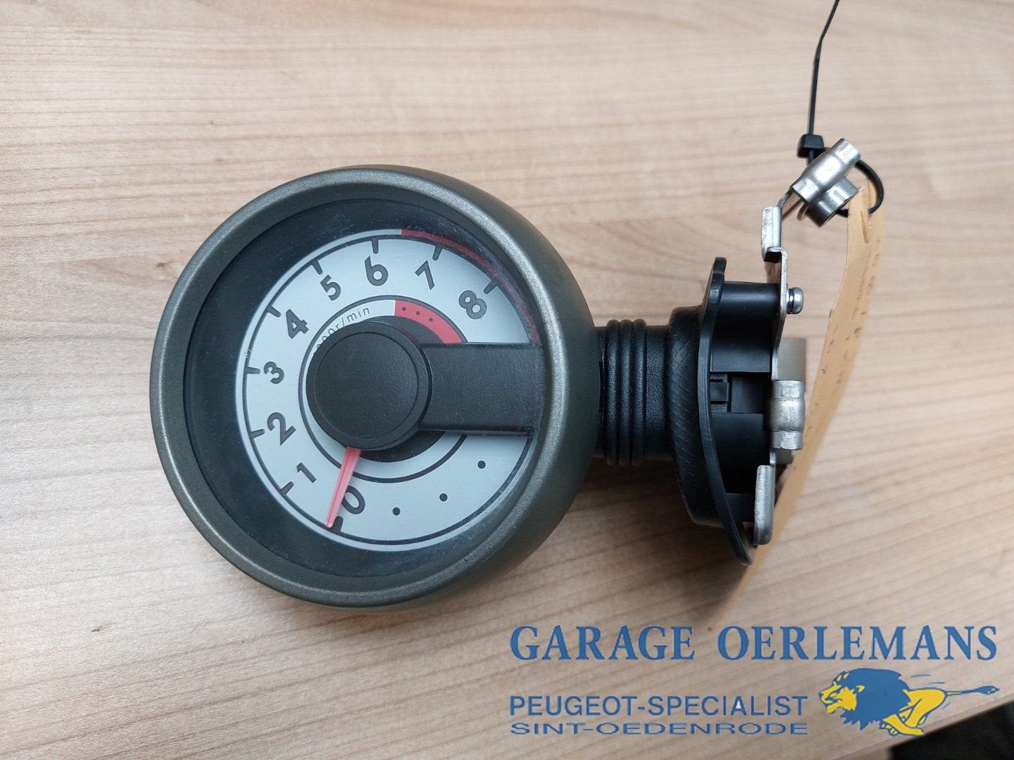 toerenteller peugeot 107 832700h010, Auto-onderdelen, Dashboard en Schakelaars, Gebruikt, -, -, ARN erkend