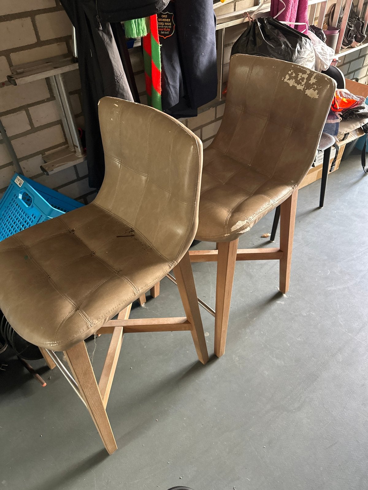 2 Gebruikte barkrukken met houten onderstel, Ophalen, Gebruikt, 90 cm of meer, Hout
