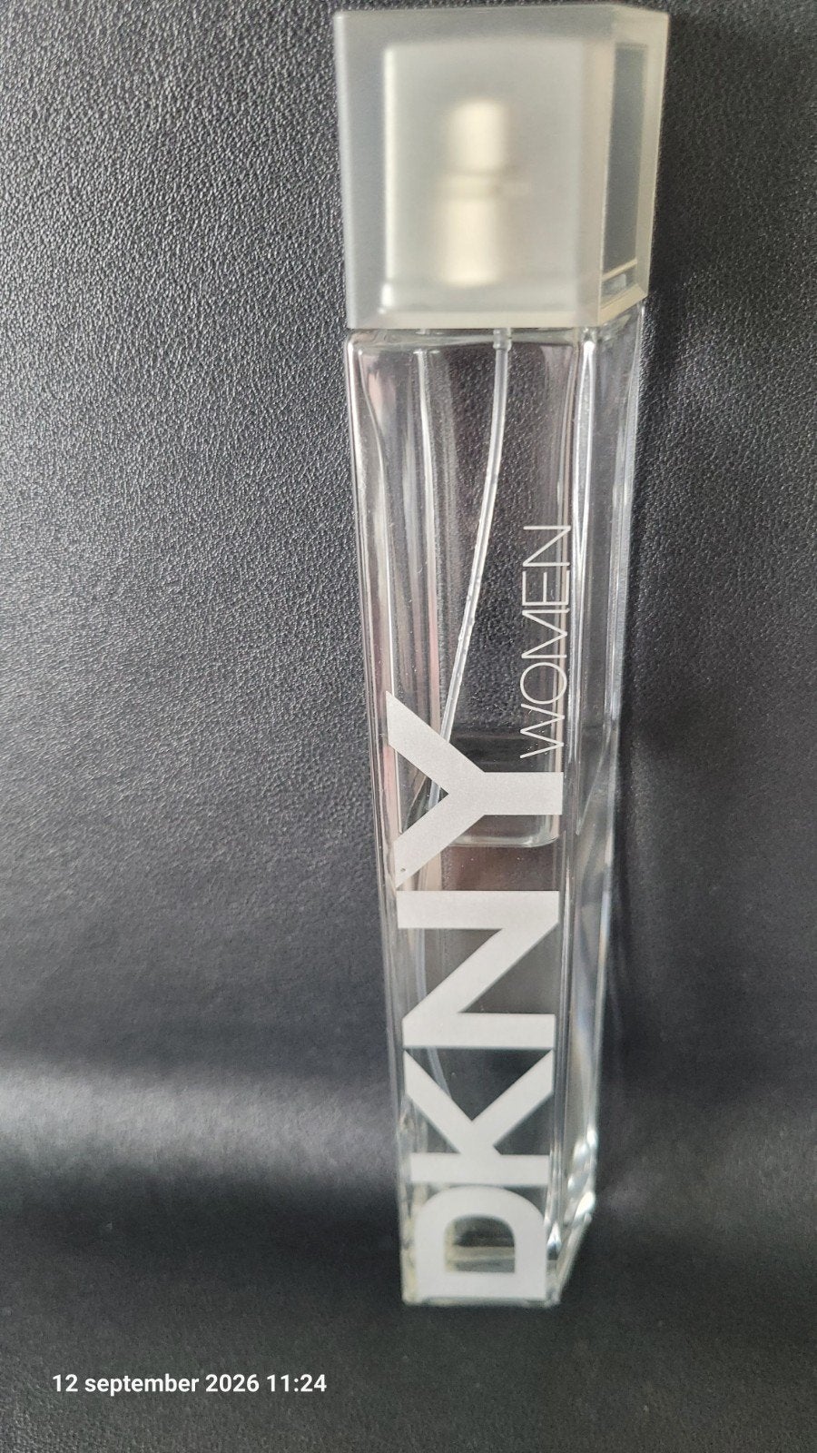 DKNY Women grote fles Eau de Toilette - Halfvol, Ophalen of Verzenden