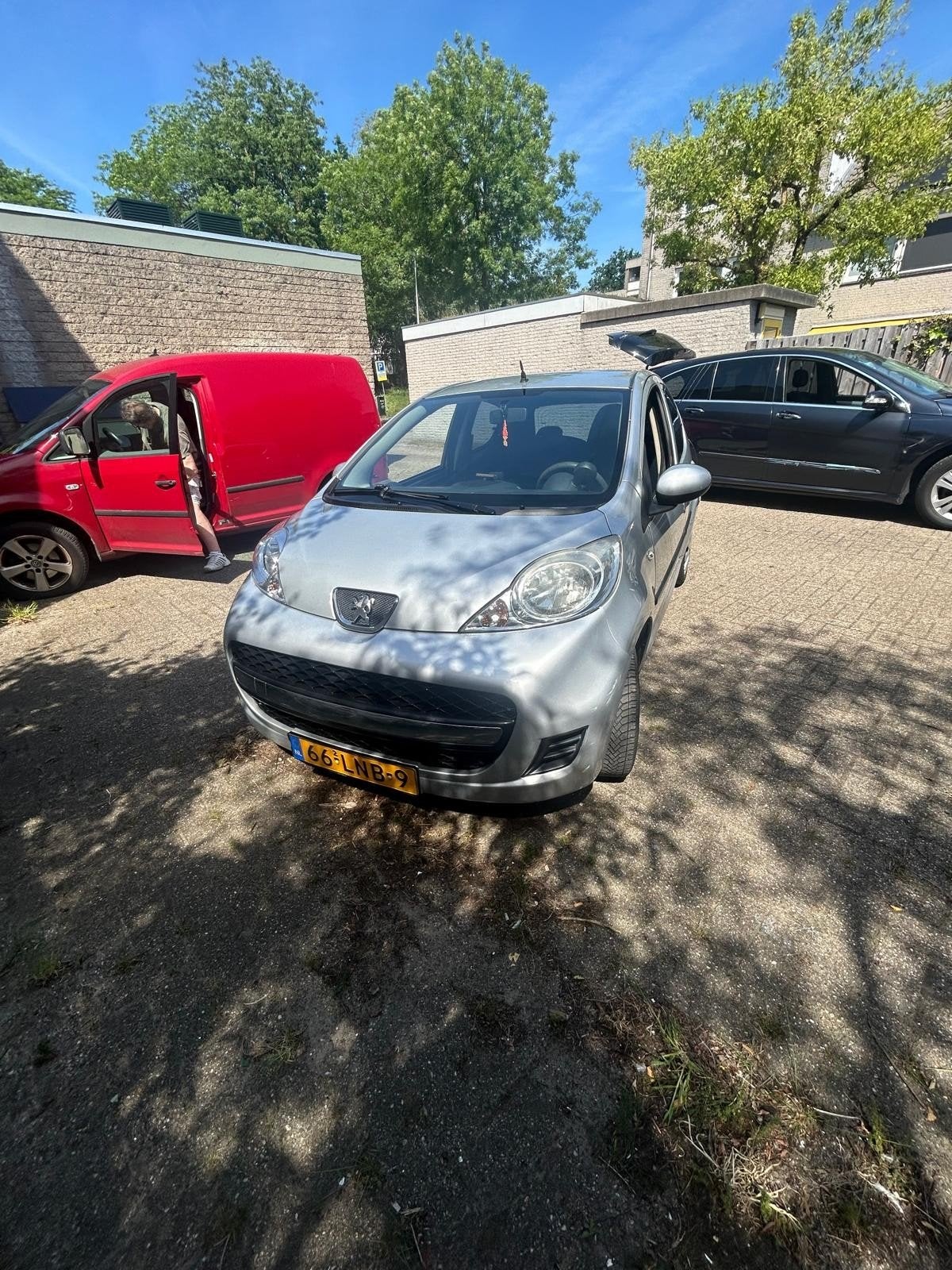 Peugeot 107 1.0 12V 5DR 2010 Grijs, Auto's, Peugeot, Particulier, Benzine, A, Hatchback, Handgeschakeld, Origineel Nederlands