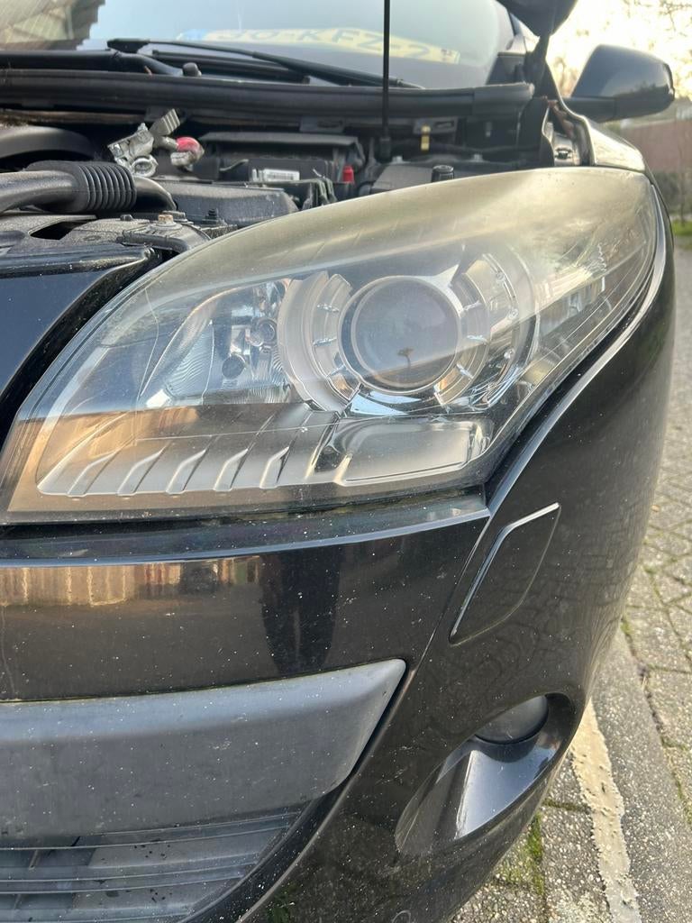 Renault megane 3 xenon koplamp!, Auto-onderdelen, Ophalen of Verzenden, Renault